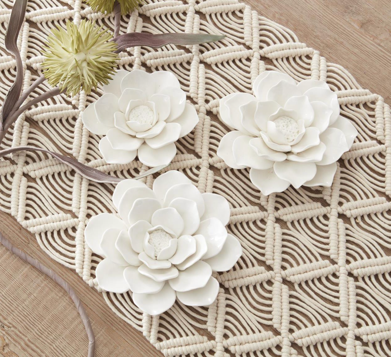 Classic Moonlight Bloom Wall Flower