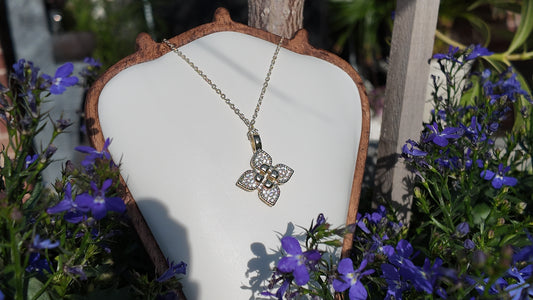 Camille Floral Pendant Necklace